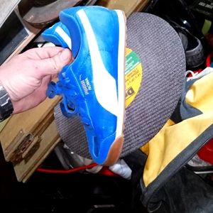 Puma sneakers